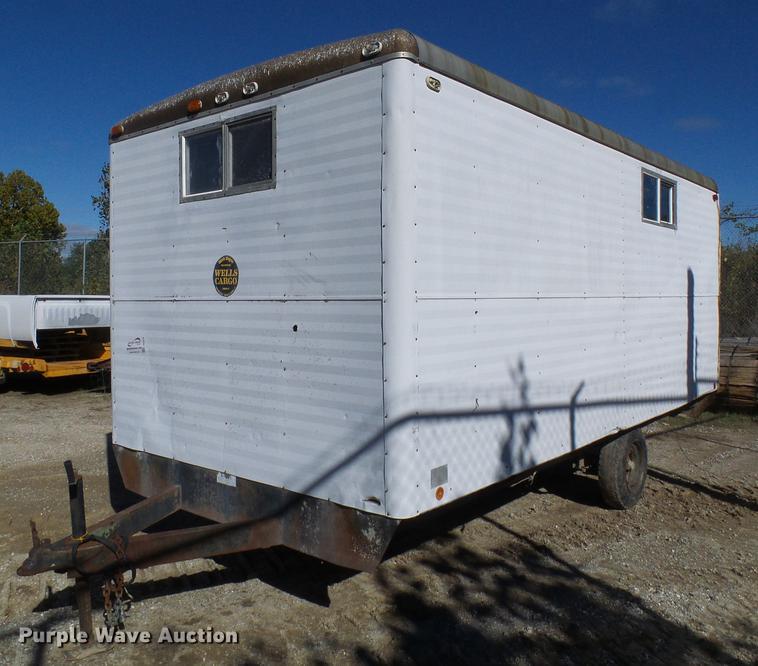 image for item DE5276 1987 Wells Cargo WW1611 office trailer