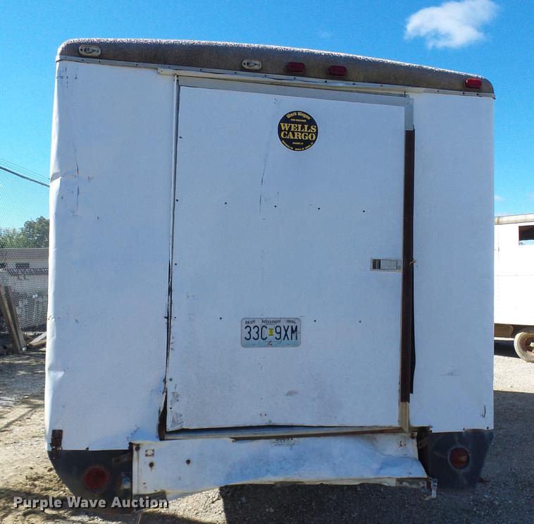 image for item DE5276 1987 Wells Cargo WW1611 office trailer