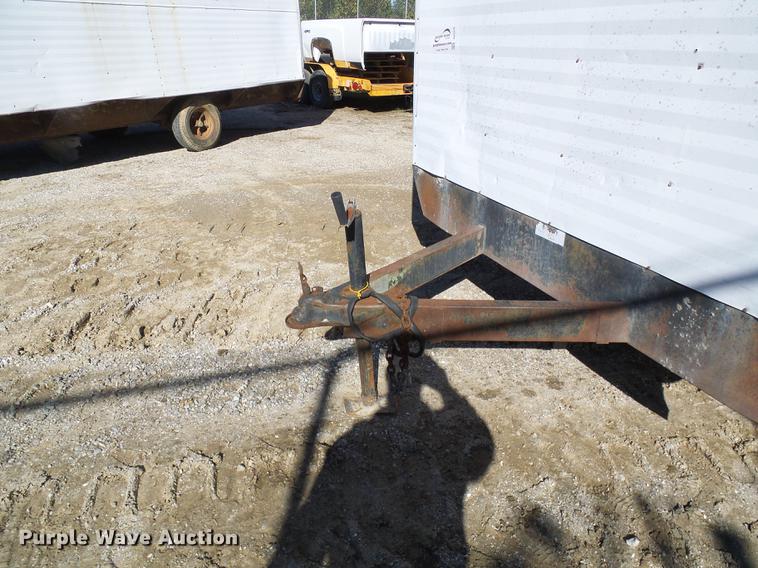 image for item DE5276 1987 Wells Cargo WW1611 office trailer