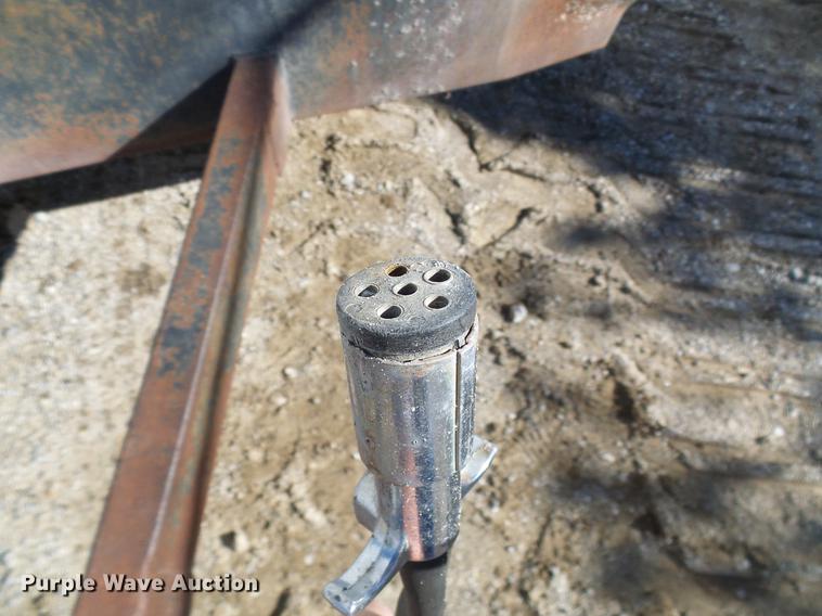 image for item DE5276 1987 Wells Cargo WW1611 office trailer