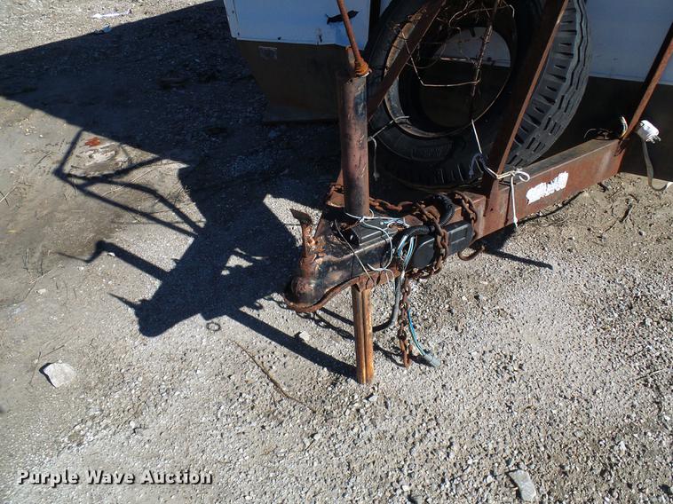 image for item DE5279 1993 Wells Cargo WW1611 enclosed cargo trailer