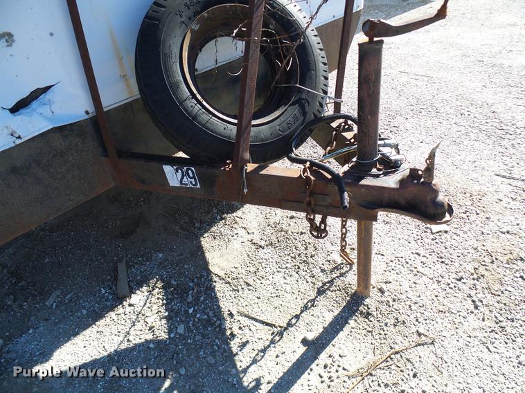 image for item DE5279 1993 Wells Cargo WW1611 enclosed cargo trailer