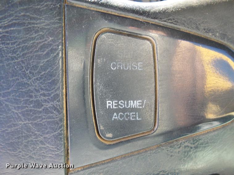 image for item DE5294 2004 International 4300 vacuum truck