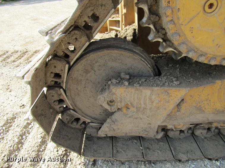 image for item DE5852 1985 Caterpillar D6H dozer