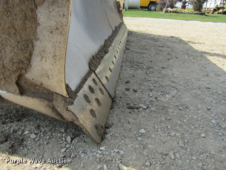 image for item DE5852 1985 Caterpillar D6H dozer