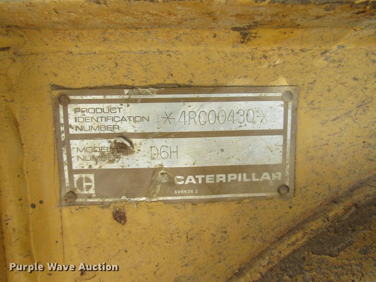 image for item DE5852 1985 Caterpillar D6H dozer