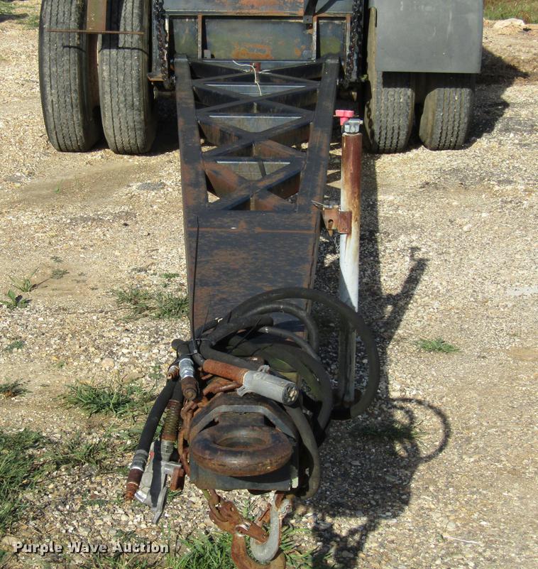 image for item DE5863 1998 shop built end dump pup trailer