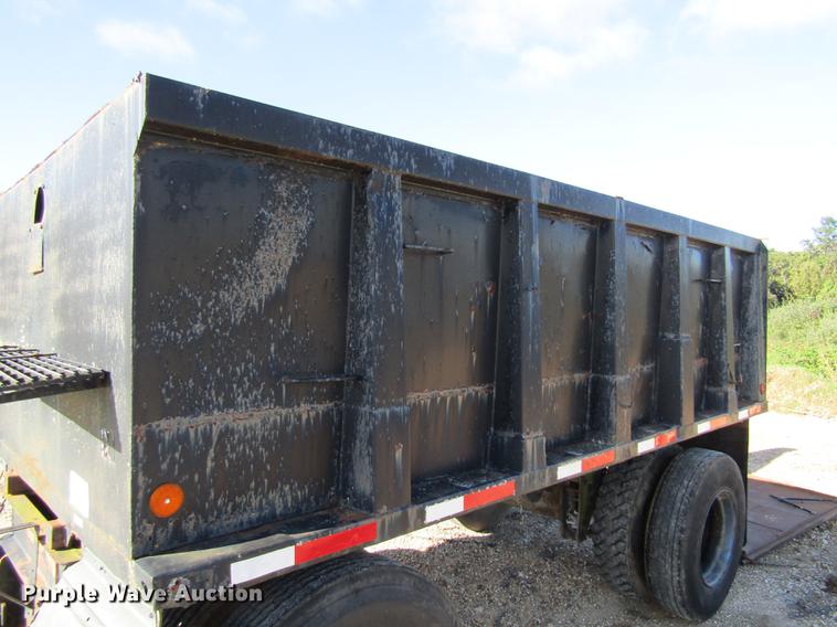 image for item DE5863 1998 shop built end dump pup trailer