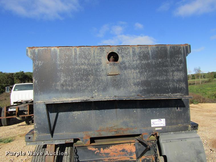 image for item DE5863 1998 shop built end dump pup trailer