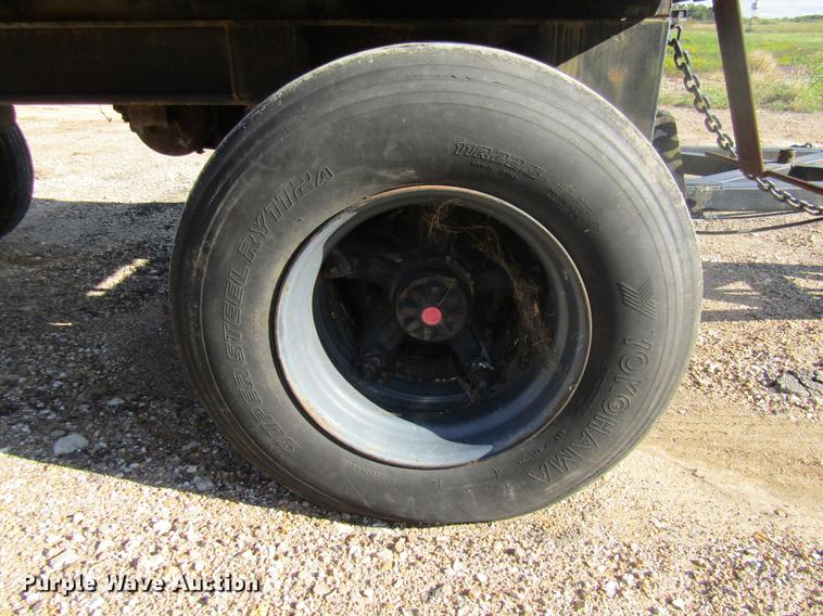 image for item DE5863 1998 shop built end dump pup trailer