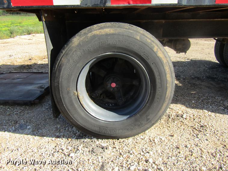 image for item DE5863 1998 shop built end dump pup trailer