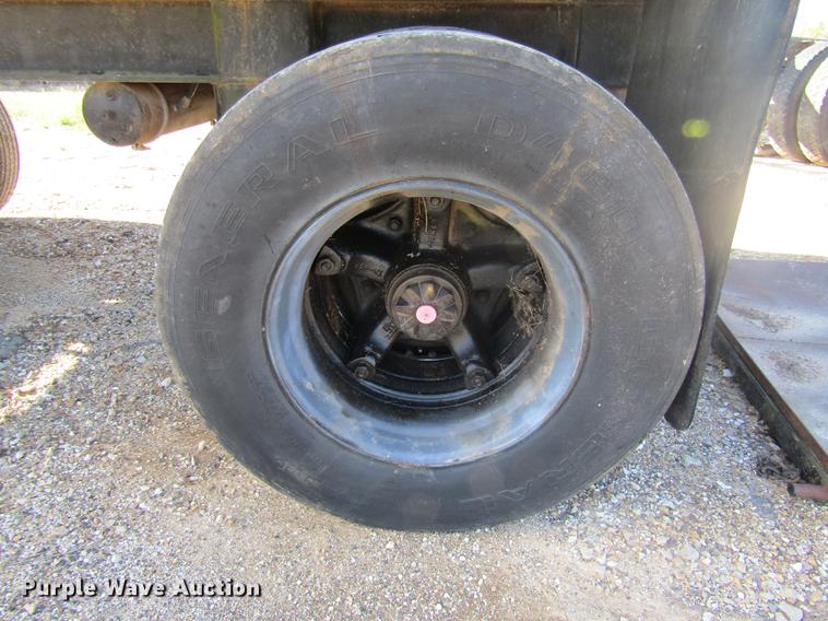 image for item DE5863 1998 shop built end dump pup trailer