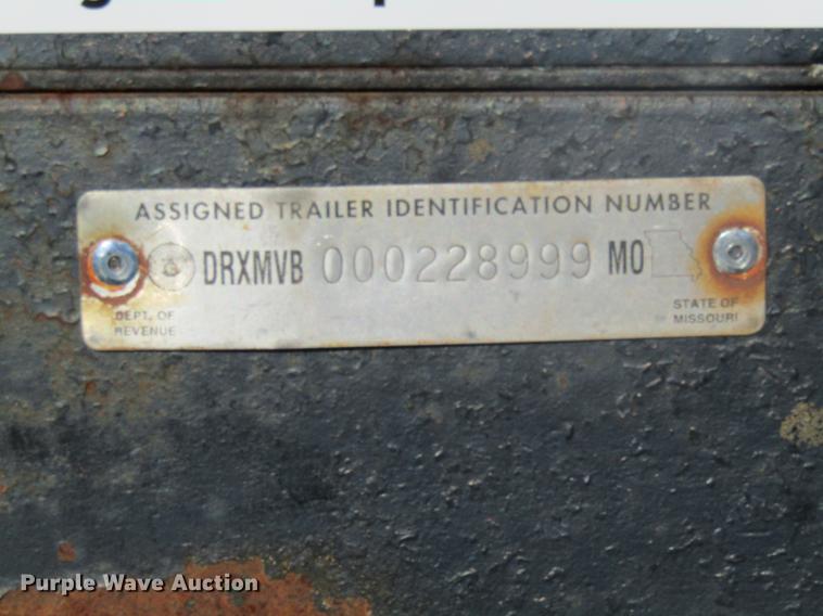 image for item DE5863 1998 shop built end dump pup trailer