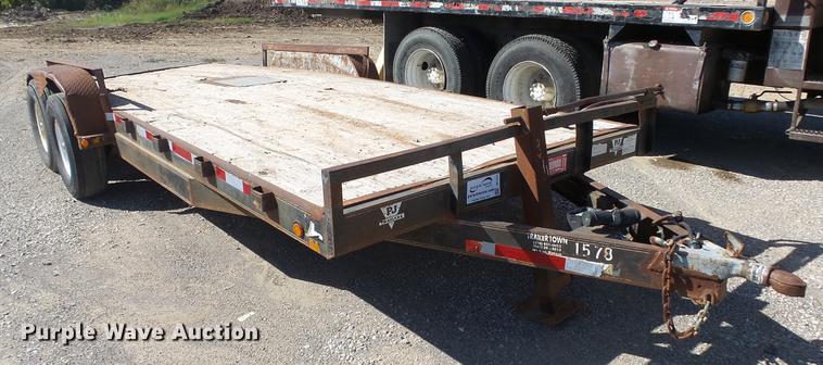 image for item DE7275 2003 PJ utility trailer