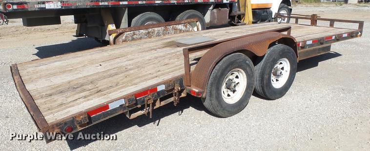 image for item DE7275 2003 PJ utility trailer