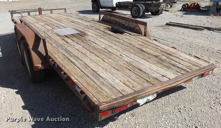 image for item DE7275 2003 PJ utility trailer