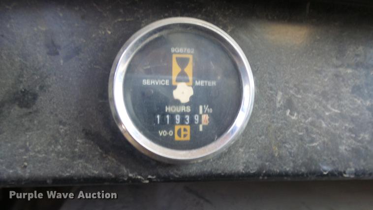 image for item DE7276 1990 International 4900 crane truck