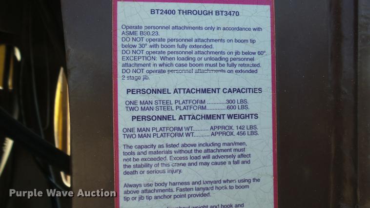 image for item DE7276 1990 International 4900 crane truck