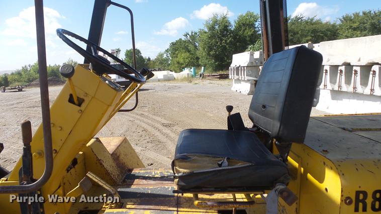 image for item DE7279 Caterpillar R80 forklift