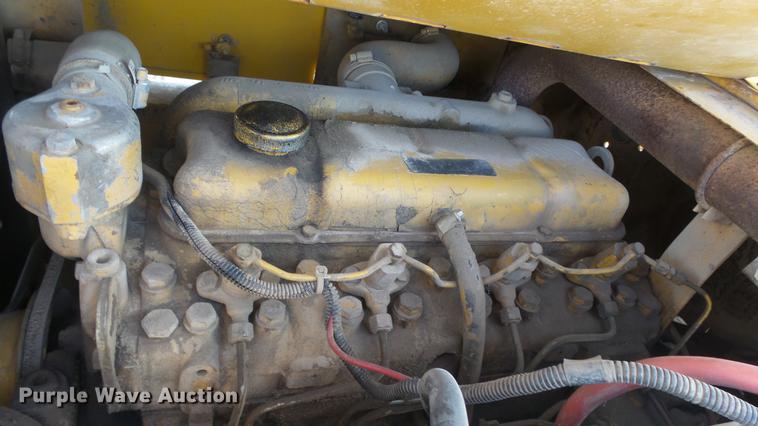 image for item DE7279 Caterpillar R80 forklift
