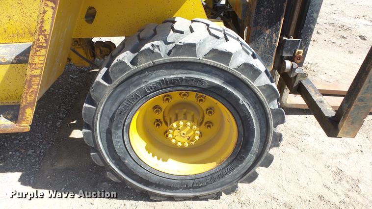 image for item DE7279 Caterpillar R80 forklift