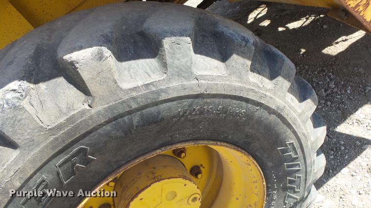 image for item DE7279 Caterpillar R80 forklift