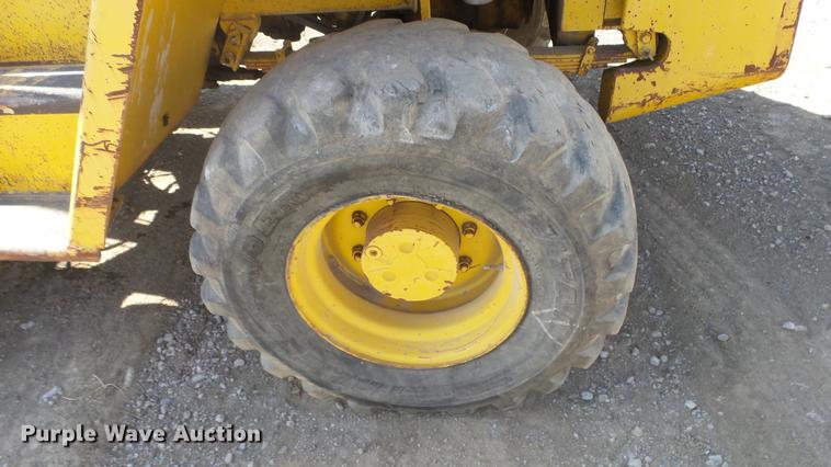 image for item DE7279 Caterpillar R80 forklift