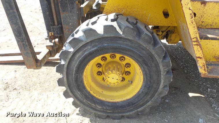 image for item DE7279 Caterpillar R80 forklift
