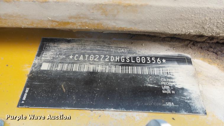 image for item DE7282 2012 Caterpillar 272D skid steer