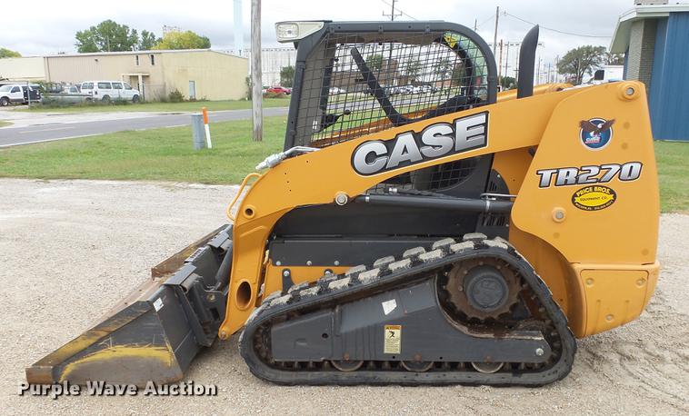 image for item DE7293 2012 Case TR270 skid steer