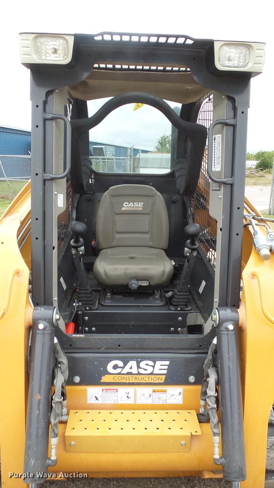 image for item DE7293 2012 Case TR270 skid steer
