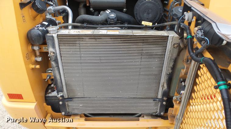 image for item DE7293 2012 Case TR270 skid steer