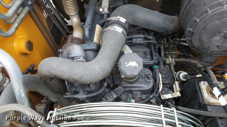 image for item DE7293 2012 Case TR270 skid steer