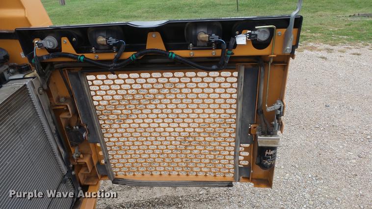 image for item DE7293 2012 Case TR270 skid steer