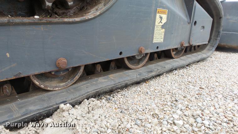 image for item DE7293 2012 Case TR270 skid steer