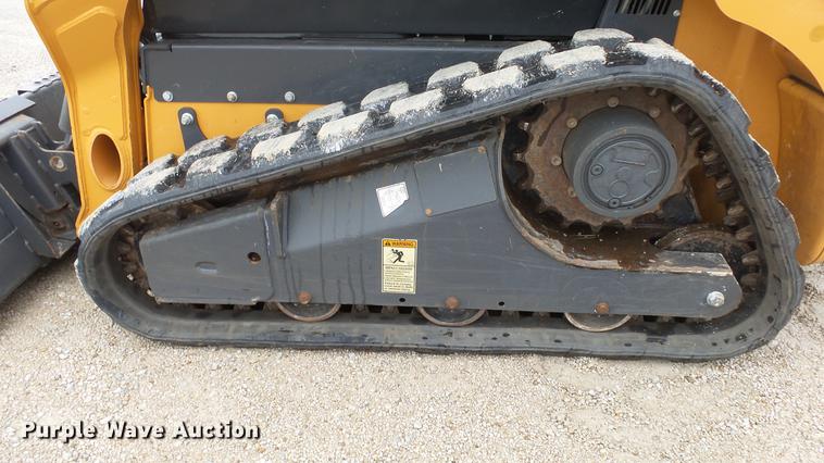 image for item DE7293 2012 Case TR270 skid steer