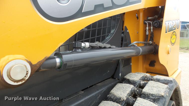 image for item DE7293 2012 Case TR270 skid steer