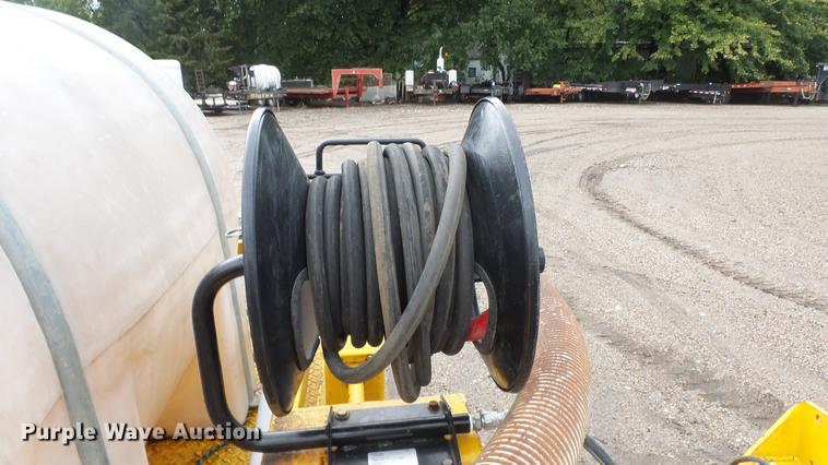 image for item DE7294 2000 Vactron PMD800 vacuum excavator