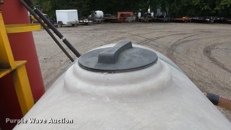 image for item DE7294 2000 Vactron PMD800 vacuum excavator