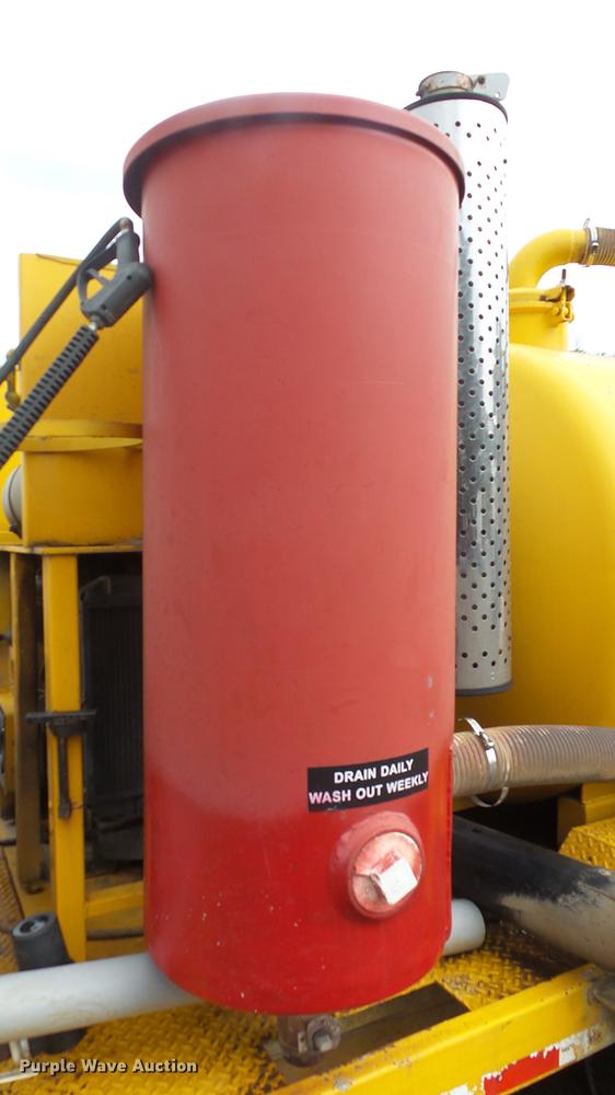 image for item DE7294 2000 Vactron PMD800 vacuum excavator