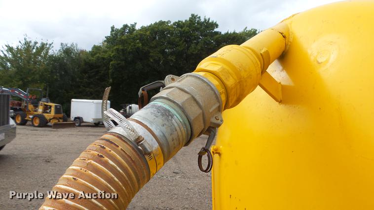 image for item DE7294 2000 Vactron PMD800 vacuum excavator