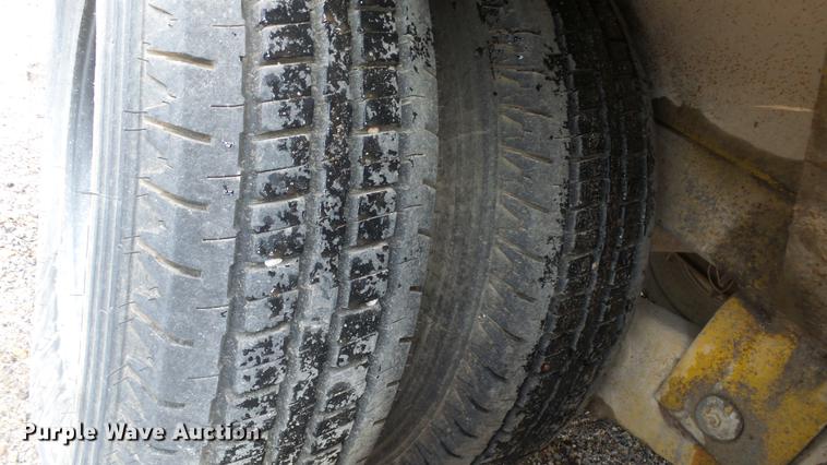 image for item DE7294 2000 Vactron PMD800 vacuum excavator