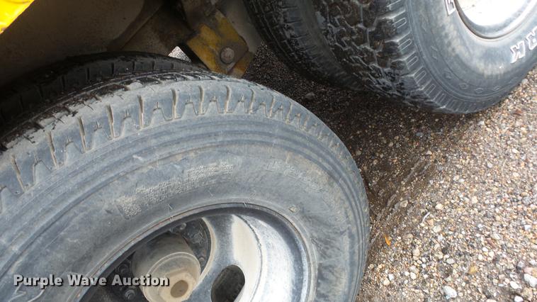 image for item DE7294 2000 Vactron PMD800 vacuum excavator