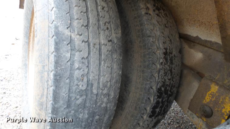 image for item DE7294 2000 Vactron PMD800 vacuum excavator