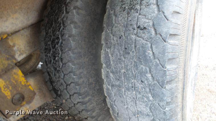 image for item DE7294 2000 Vactron PMD800 vacuum excavator