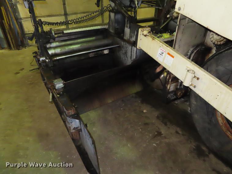 image for item DF1267 1995 Ingersoll Rand 880W Pro-Pan Series paver