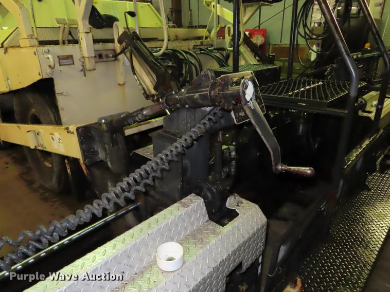 image for item DF1267 1995 Ingersoll Rand 880W Pro-Pan Series paver