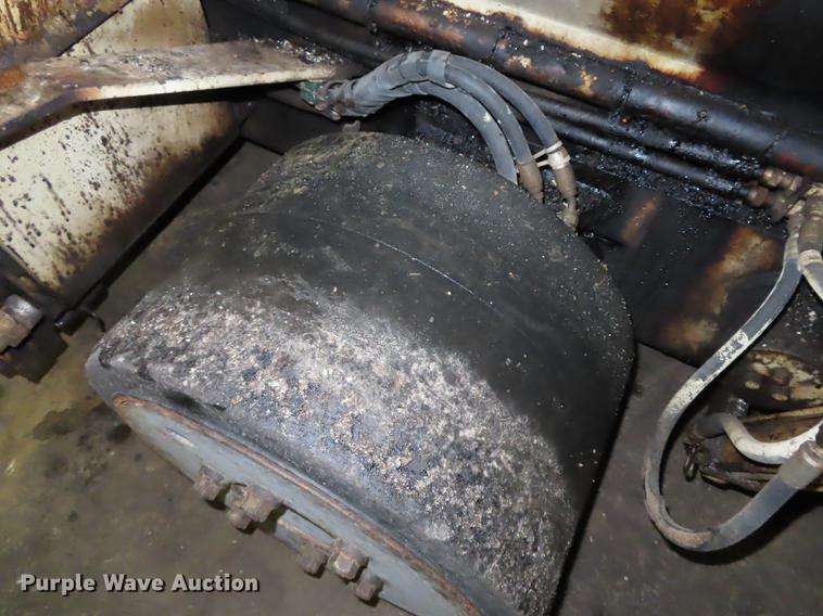 image for item DF1267 1995 Ingersoll Rand 880W Pro-Pan Series paver