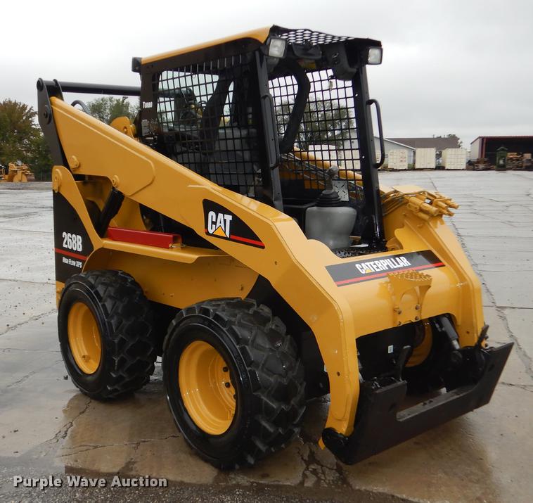 image for item DF1884 2006 Caterpillar 268B skid steer