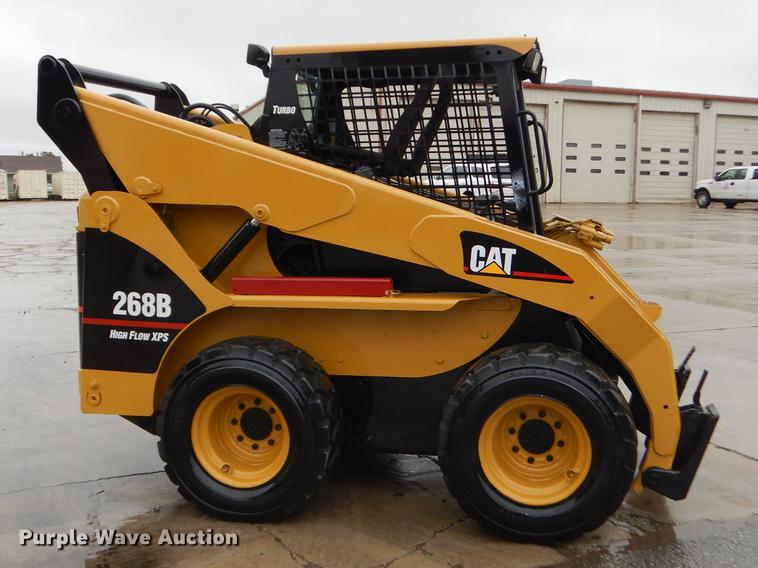 image for item DF1884 2006 Caterpillar 268B skid steer